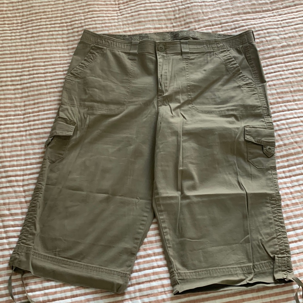 Gloria Vanderbilt Shorts